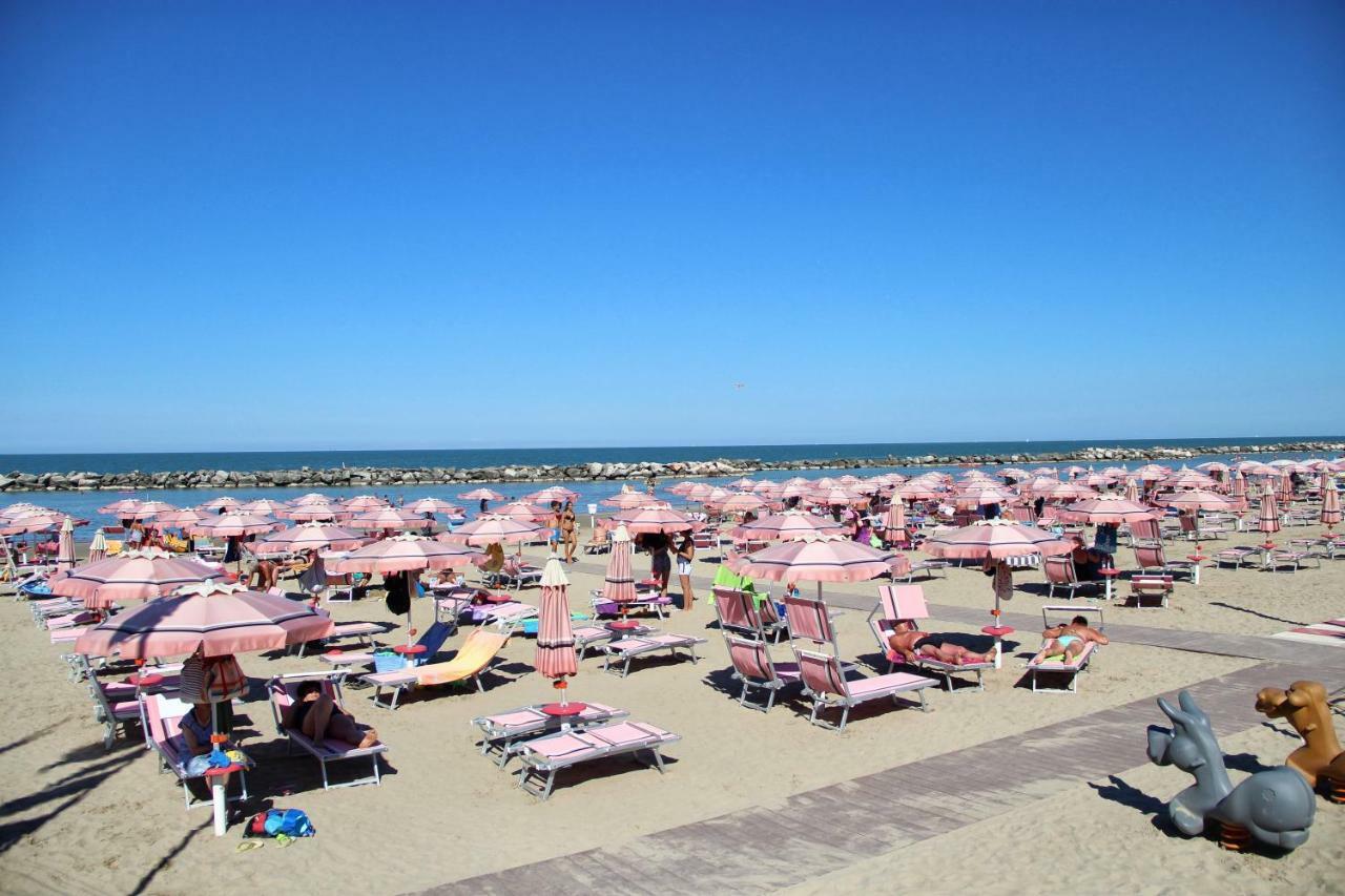 Residence Nobel Rimini Extérieur photo